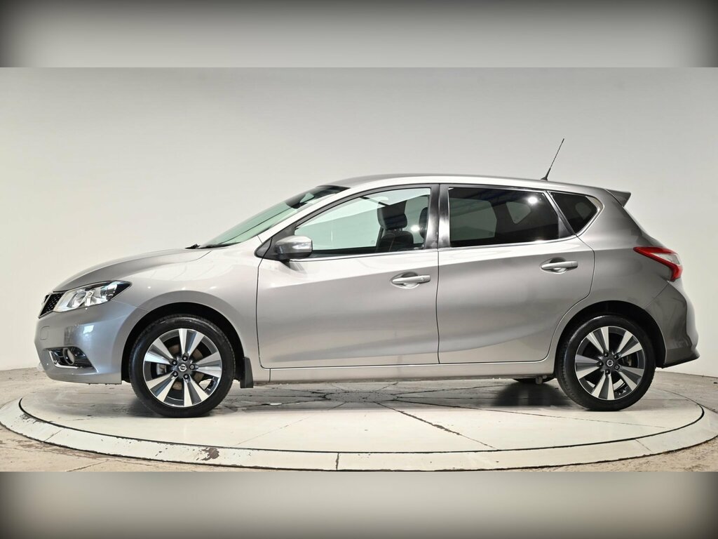 Nissan Pulsar Hatchback Grey #19
