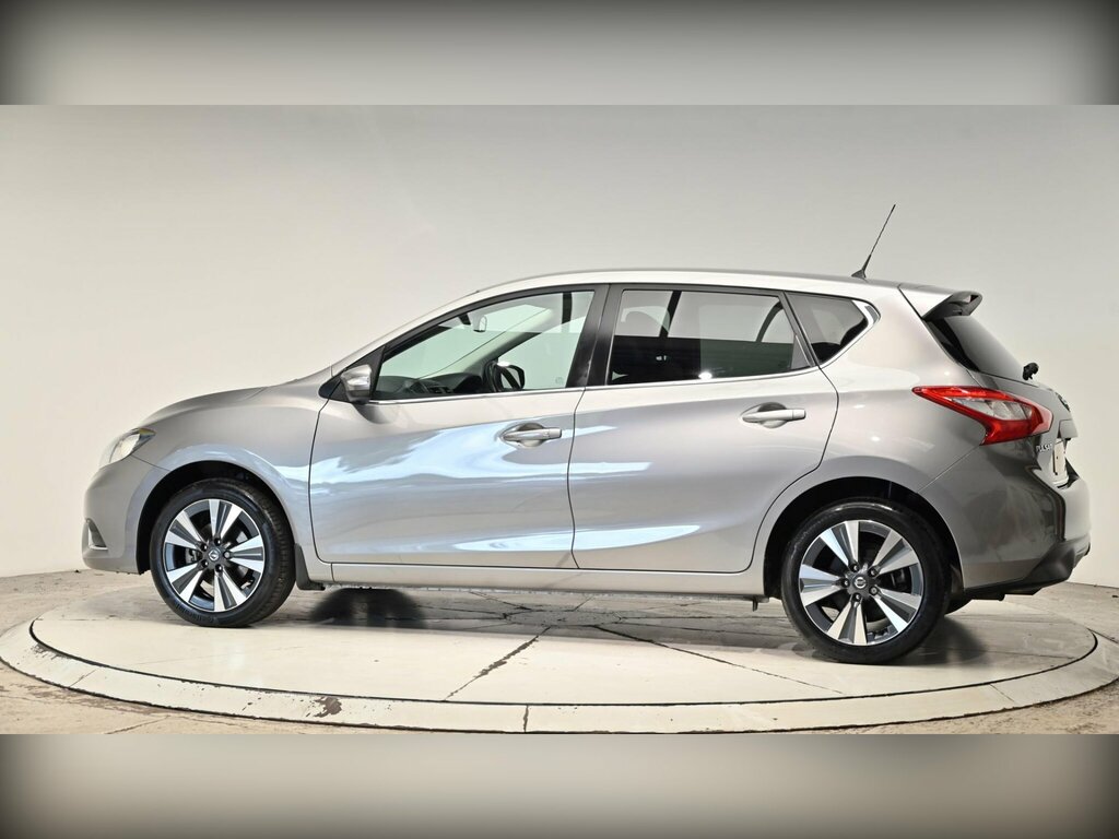 Nissan Pulsar Hatchback Grey #22