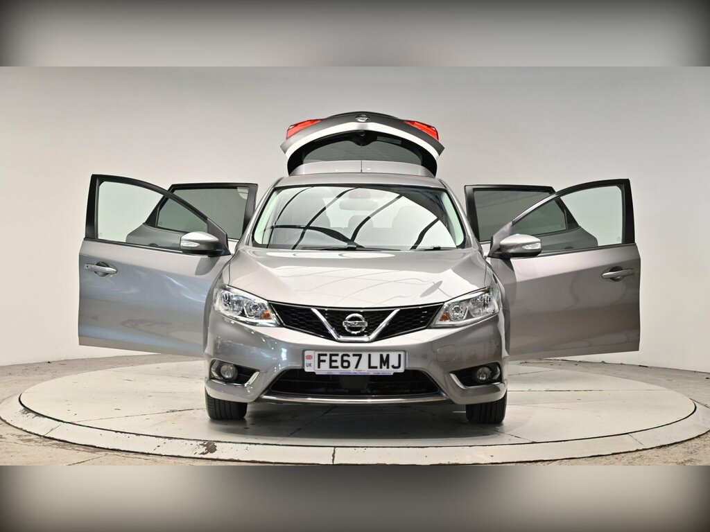 Nissan Pulsar Hatchback Grey #47