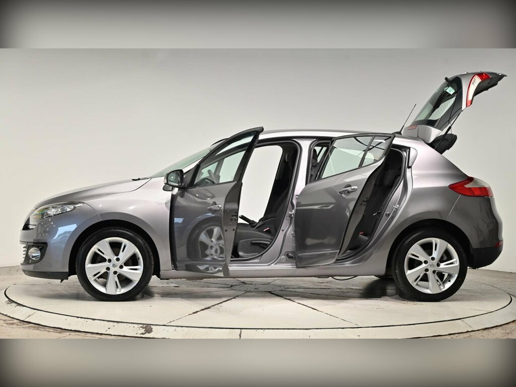 Renault Megane White #55