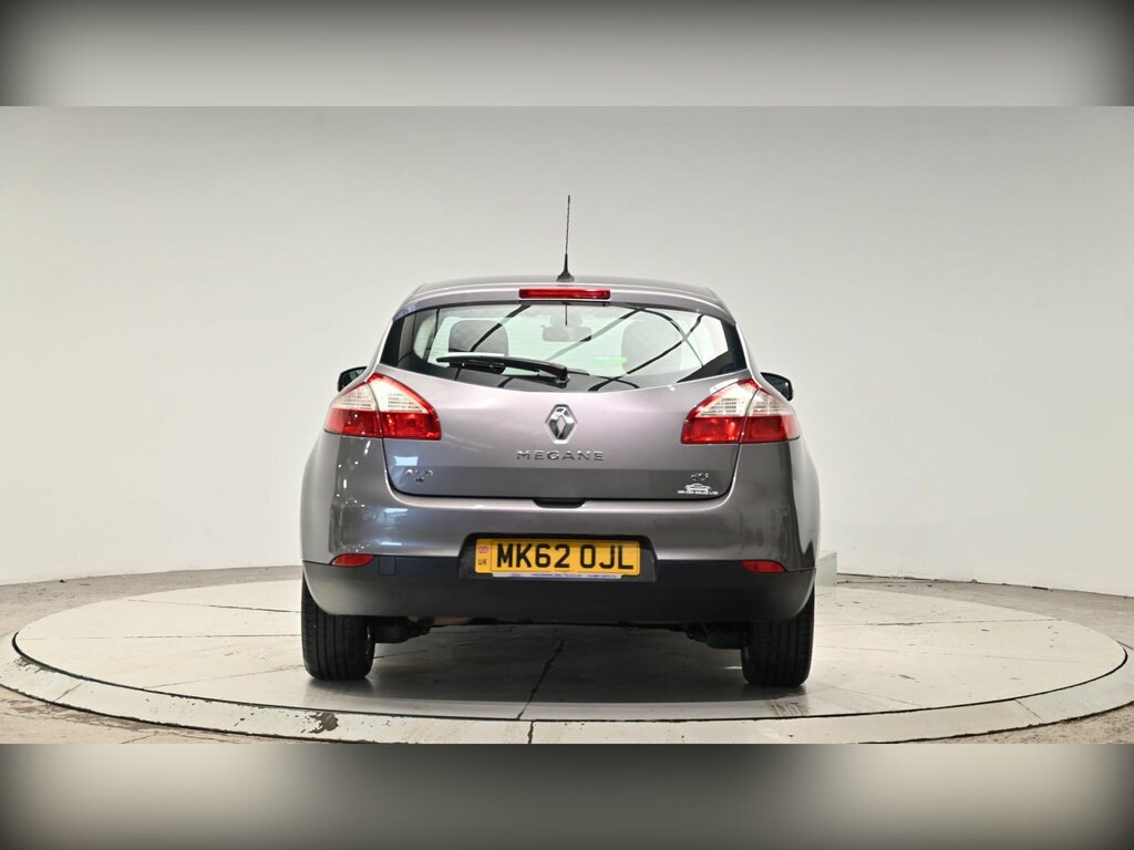 Renault Megane White #28