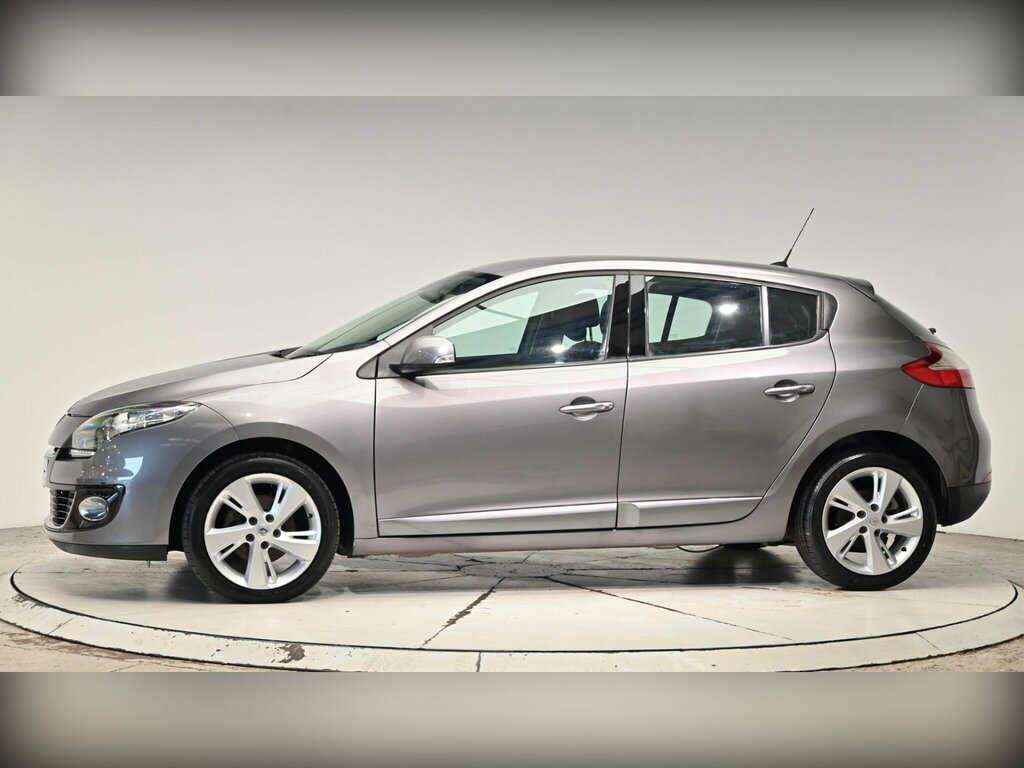 Renault Megane White #19