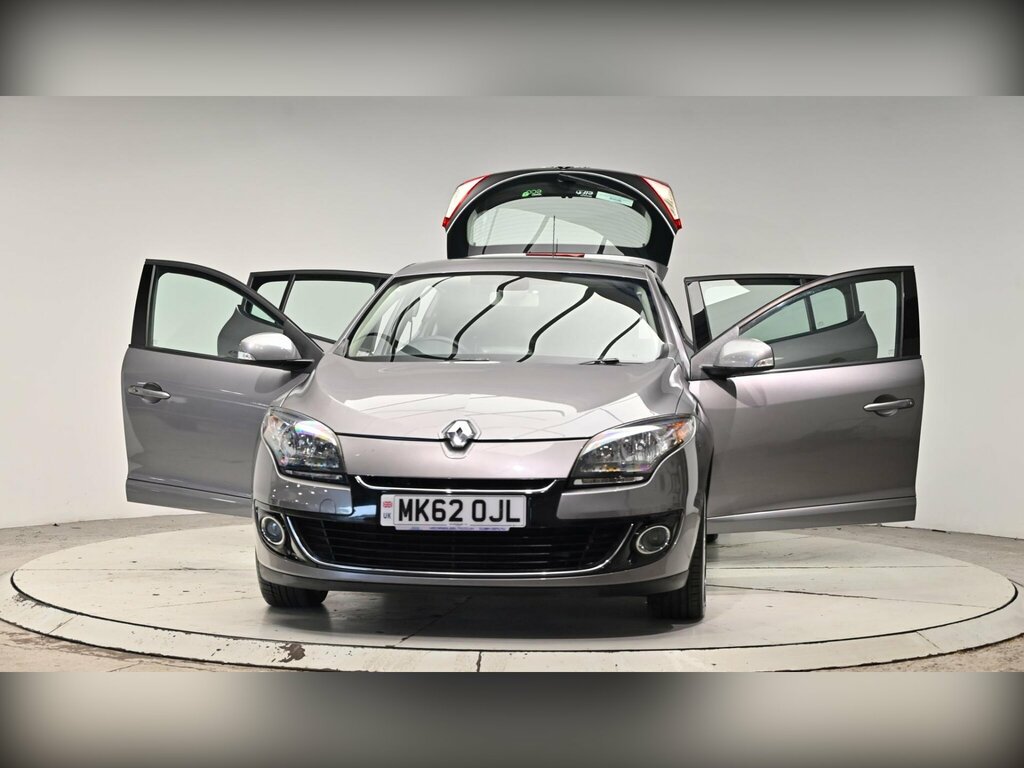 Renault Megane White #47