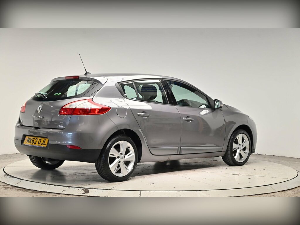 Renault Megane White #33