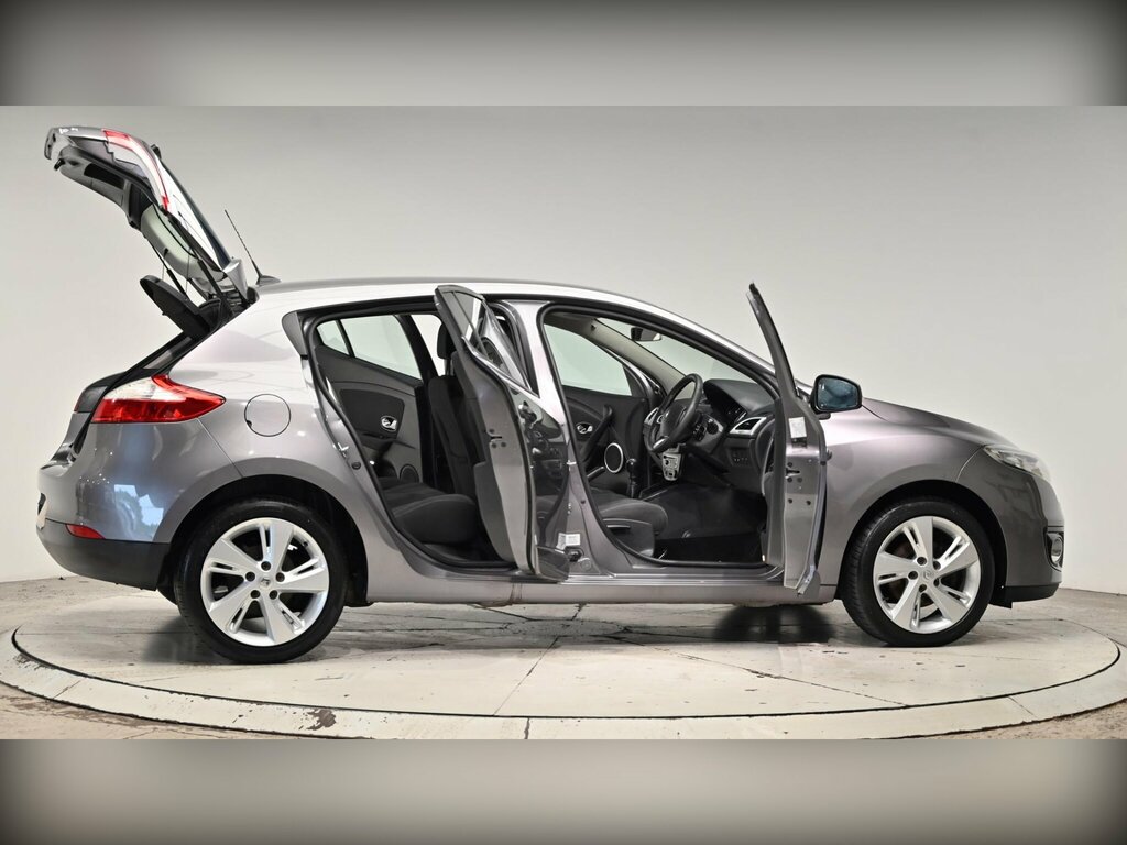 Renault Megane White #72