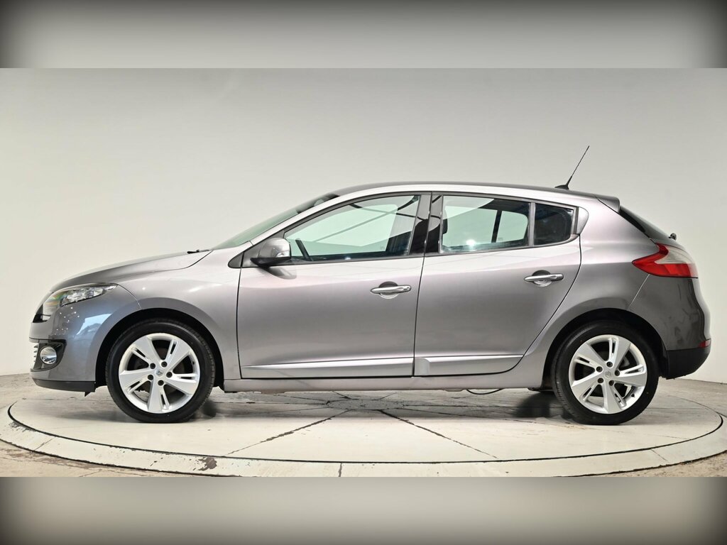 Renault Megane White #20