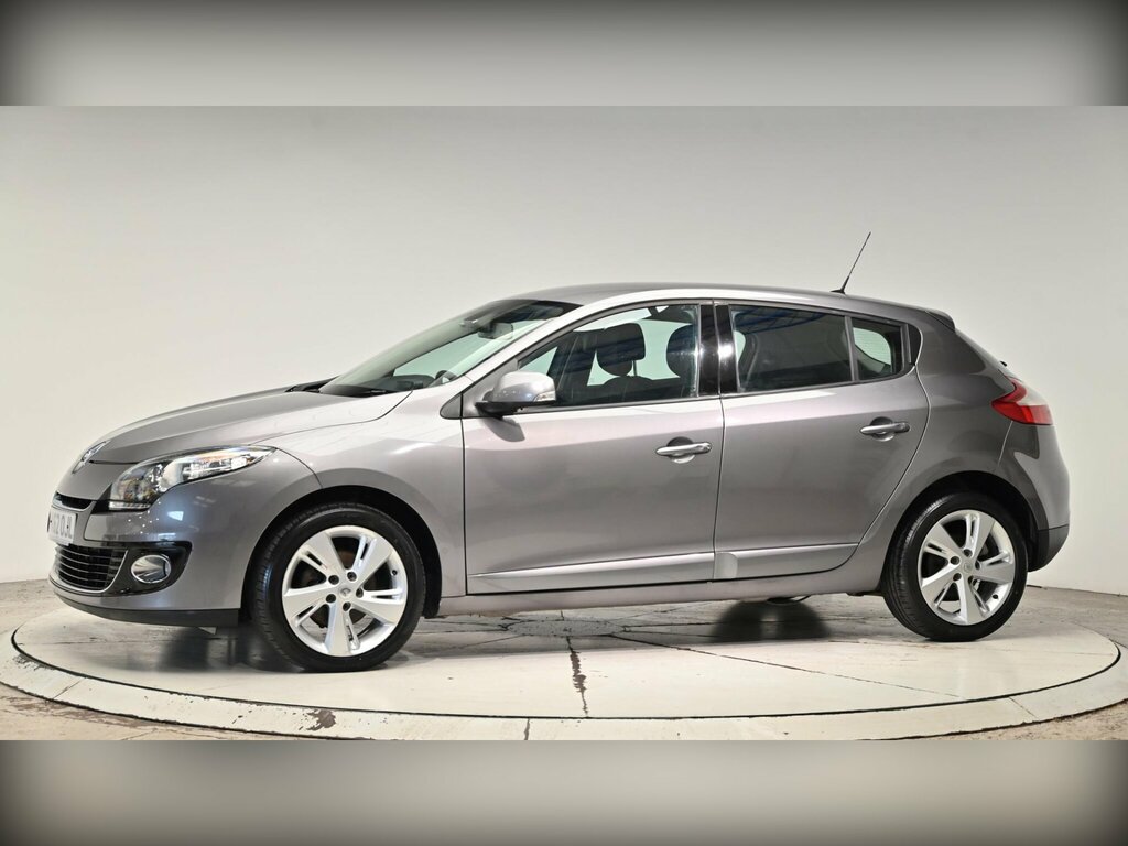 Renault Megane White #18