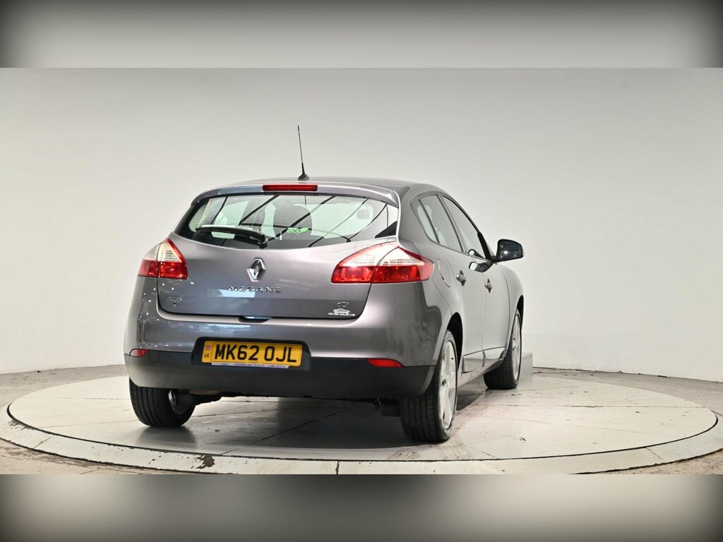 Renault Megane White #29