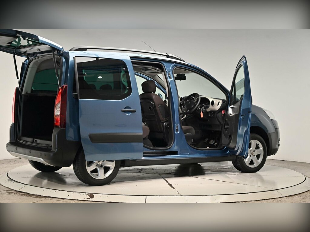 Peugeot Partner Tepee Active Black #71