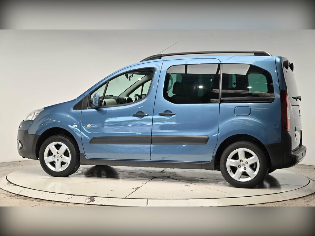 Peugeot Partner Tepee Active Black #22