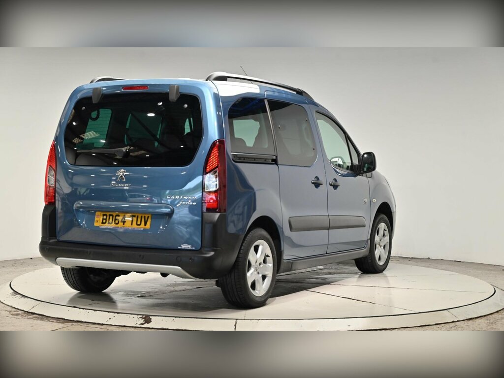 Peugeot Partner Tepee Active Black #32