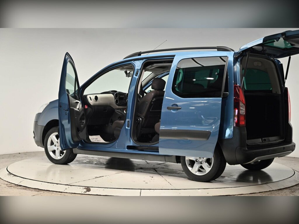 Peugeot Partner Tepee Active Black #60