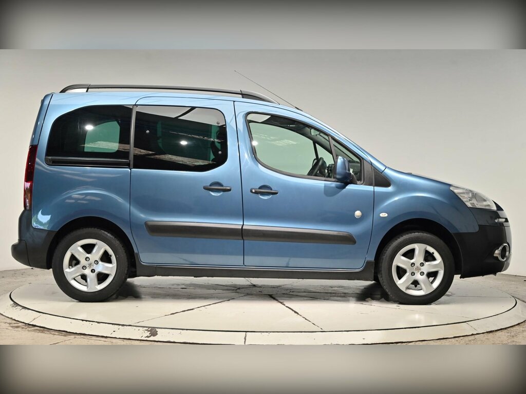 Peugeot Partner Tepee Active Black #38