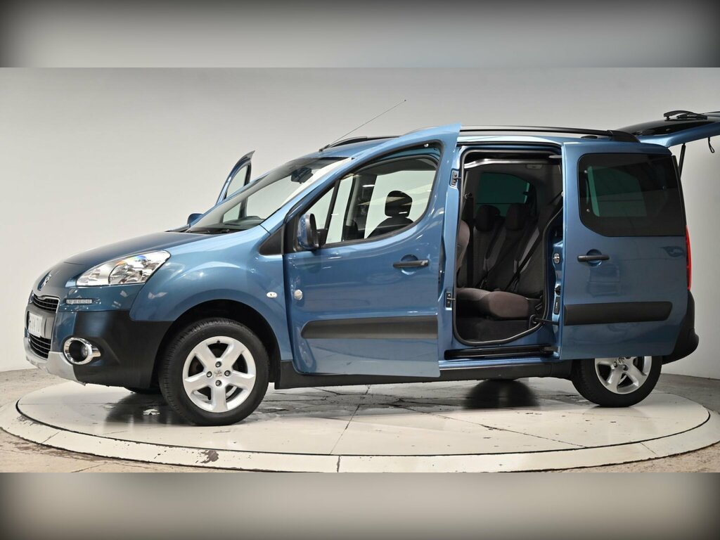 Peugeot Partner Tepee Active Black #54
