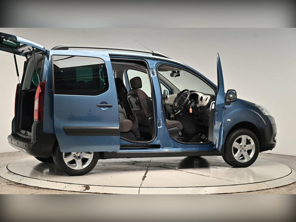 Peugeot Partner Tepee Active Black #72