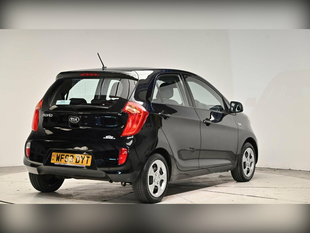 Kia Picanto 1.0 2 Red #32
