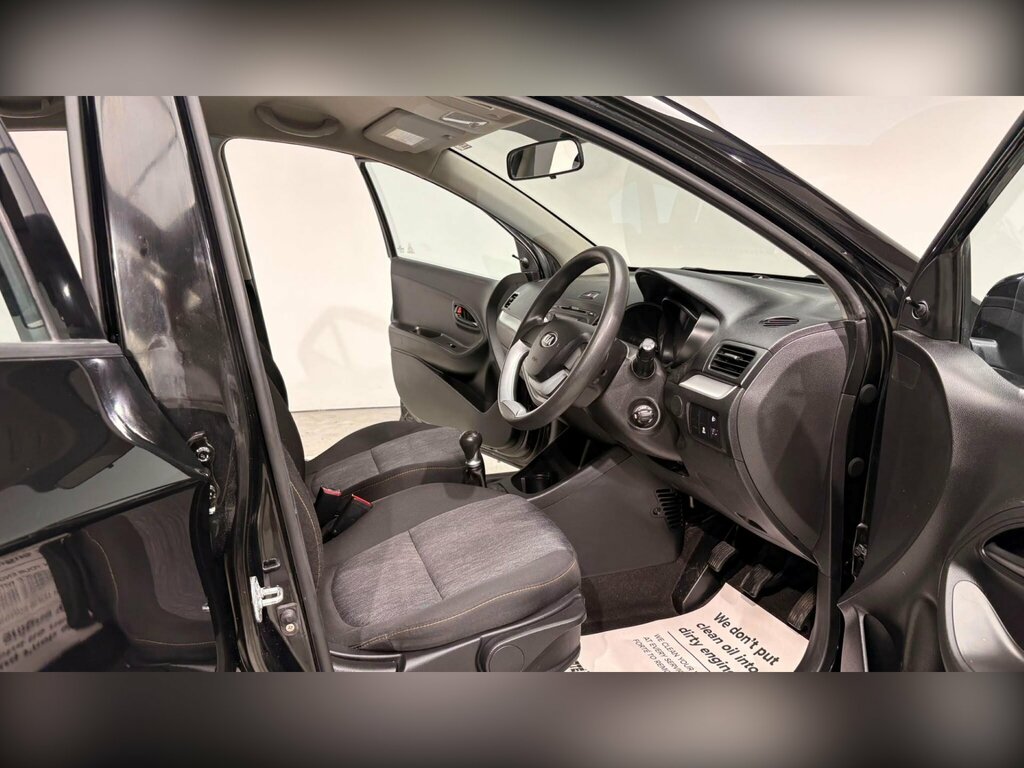 Kia Picanto 1.0 2 Red #79