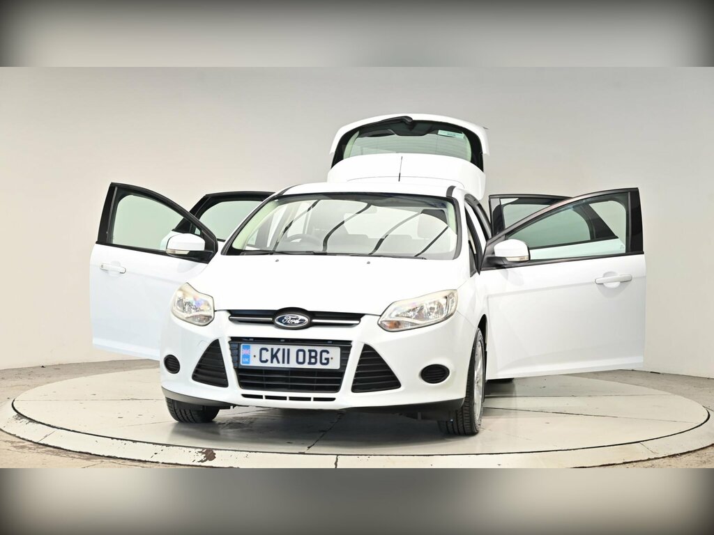 Ford Focus 1.6 Tdci Titanium Euro 5 Ss White #46