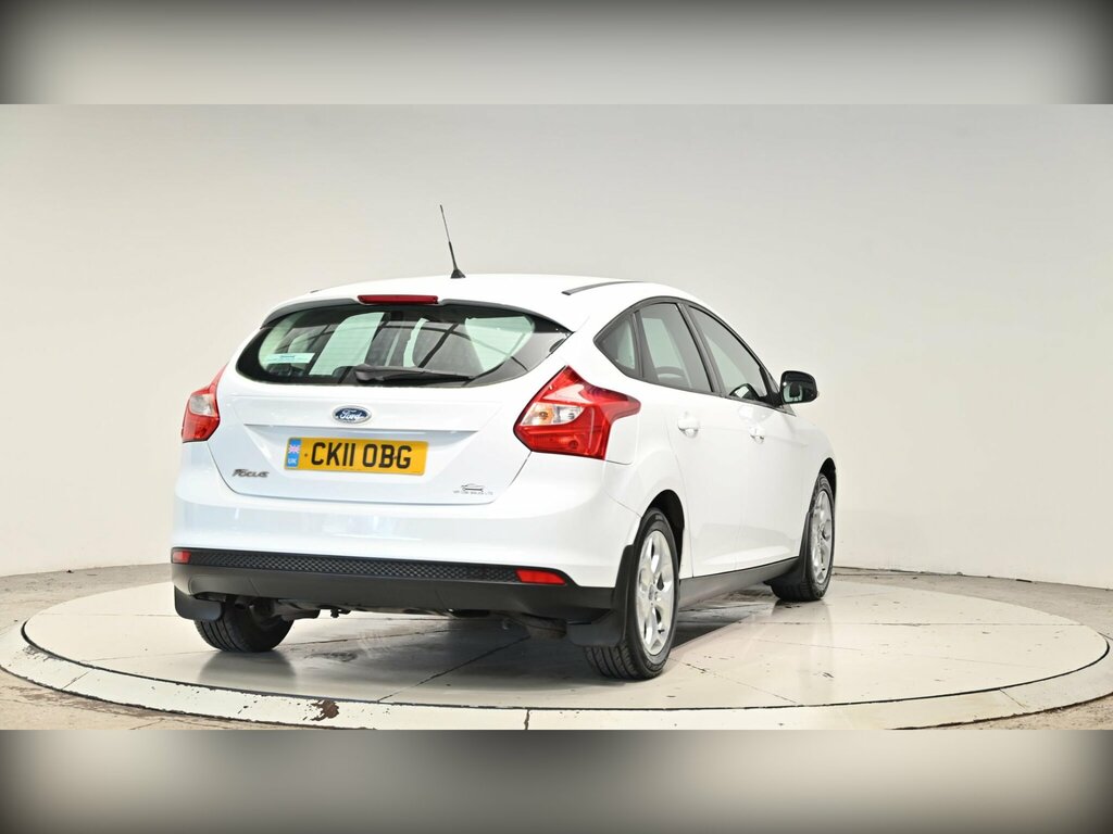Ford Focus 1.6 Tdci Titanium Euro 5 Ss White #31