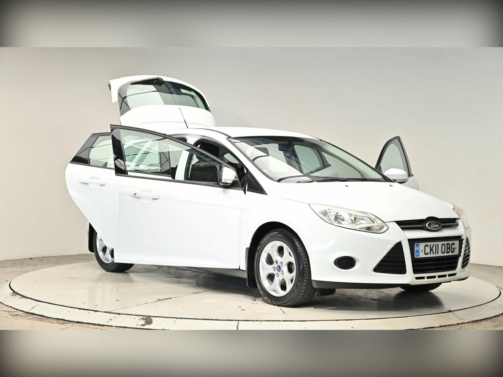 Ford Focus 1.6 Tdci Titanium Euro 5 Ss White #43
