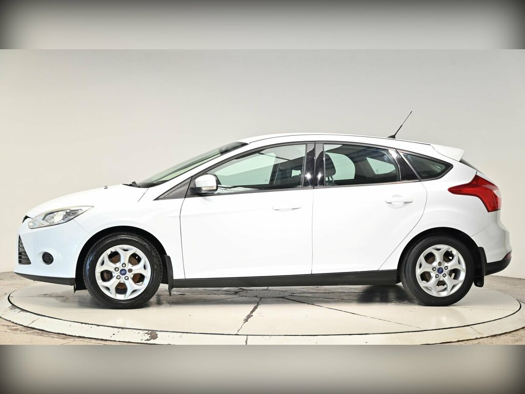 Ford Focus 1.6 Tdci Titanium Euro 5 Ss White #19