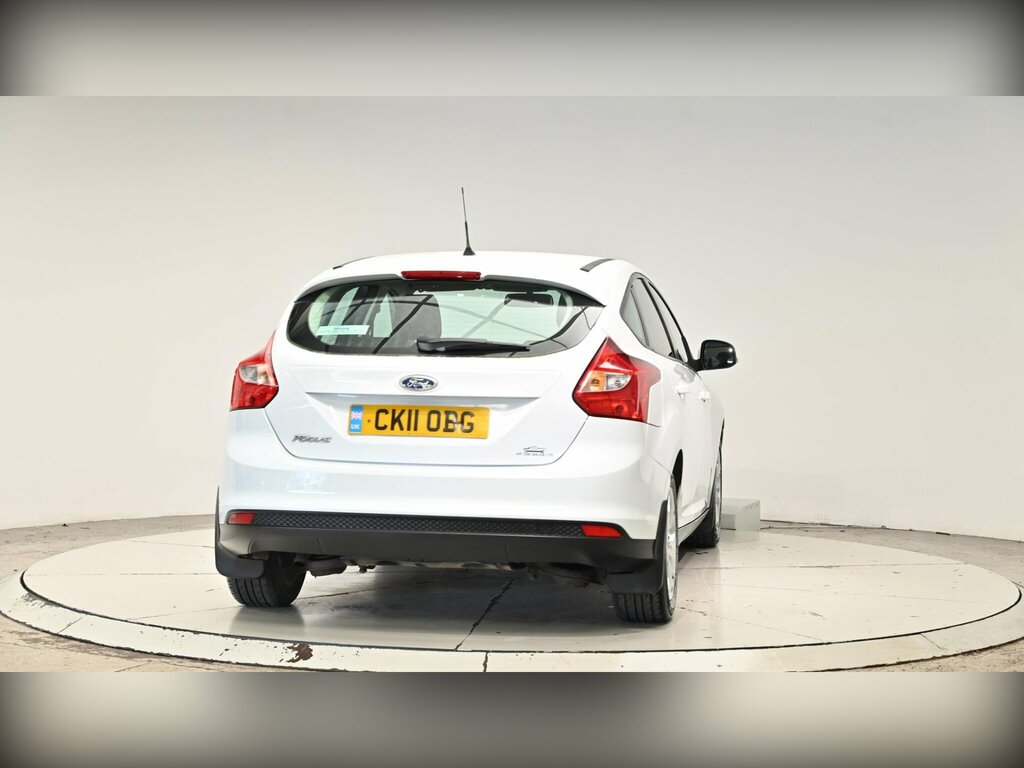Ford Focus 1.6 Tdci Titanium Euro 5 Ss White #30
