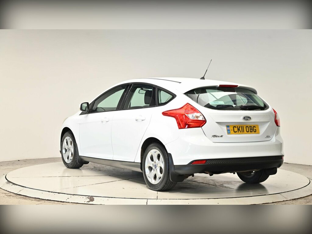Ford Focus 1.6 Tdci Titanium Euro 5 Ss White #26