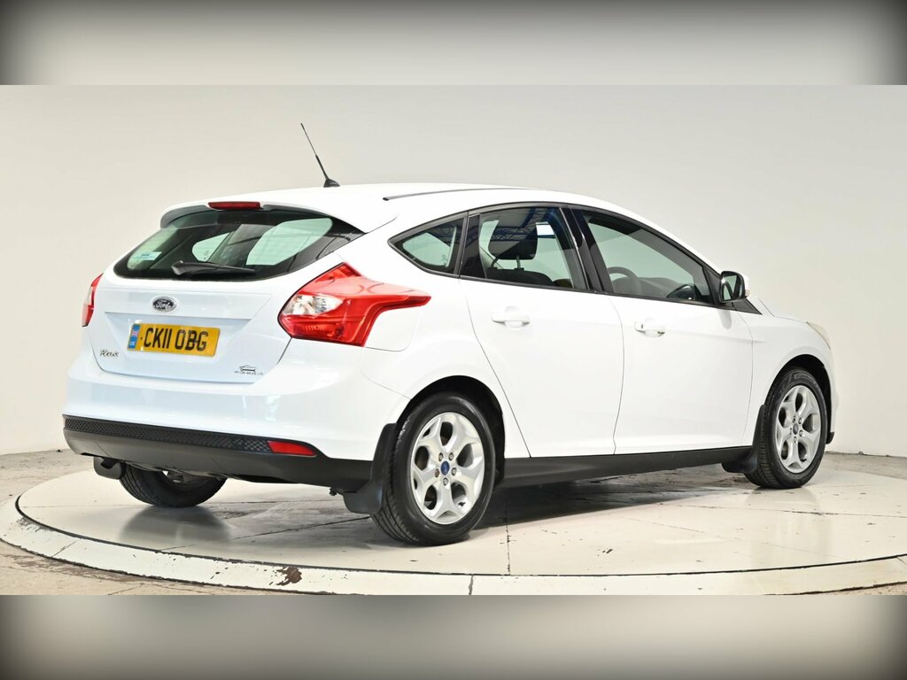 Ford Focus 1.6 Tdci Titanium Euro 5 Ss White #6