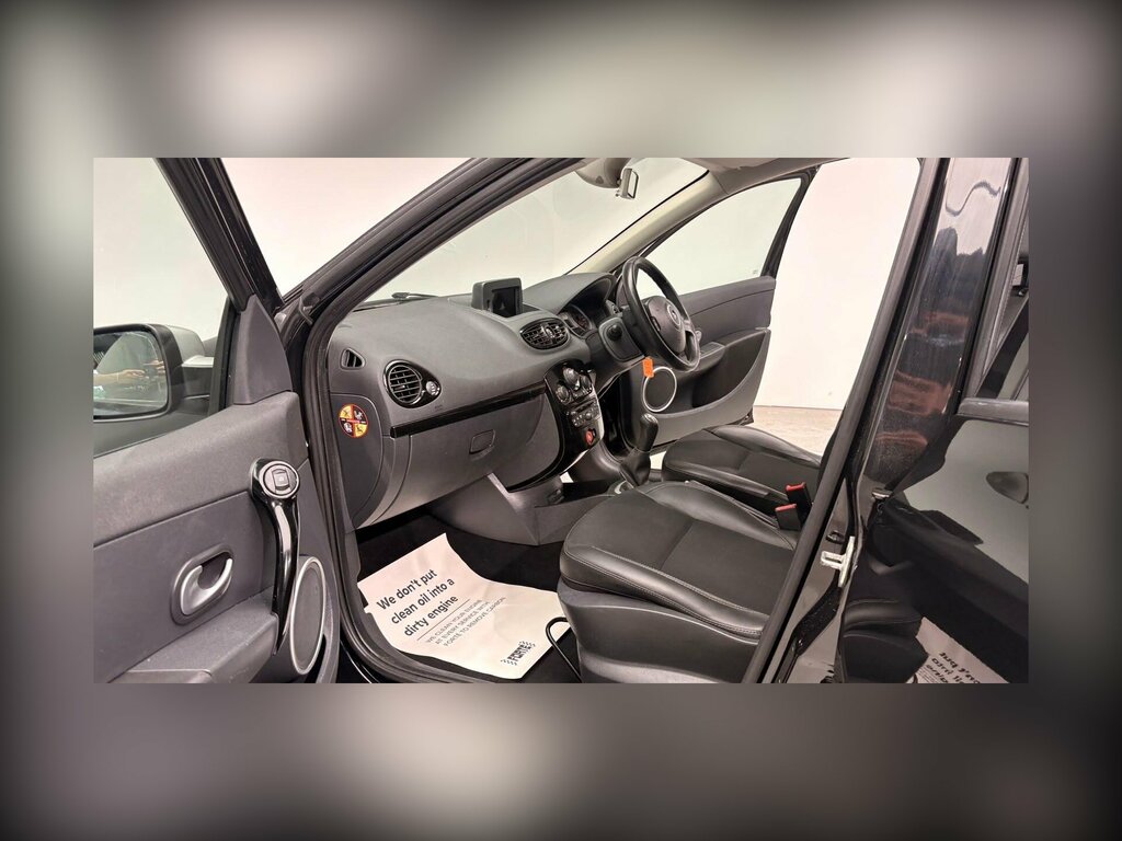 Renault Clio 2.0 Renaultsport Euro 5  #29