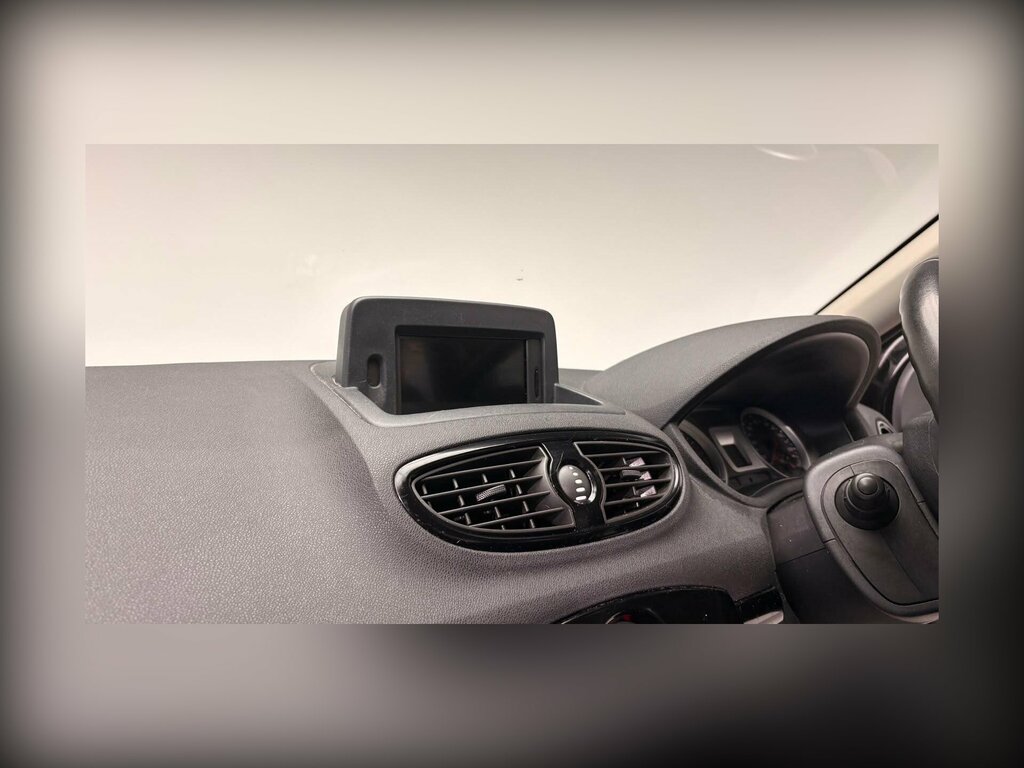 Renault Clio 2.0 Renaultsport Euro 5  #32