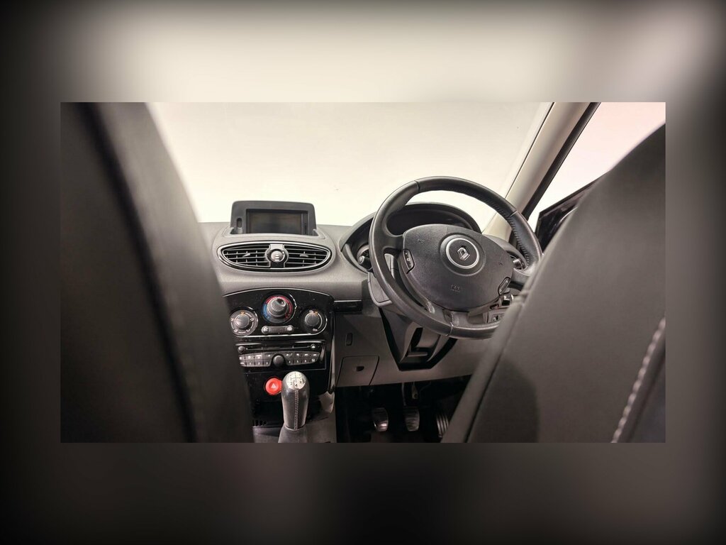 Renault Clio 2.0 Renaultsport Euro 5  #31