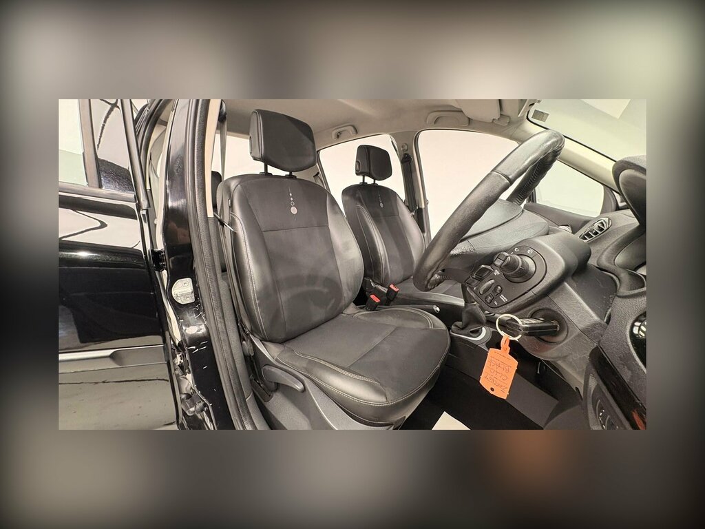 Renault Clio 2.0 Renaultsport Euro 5  #37