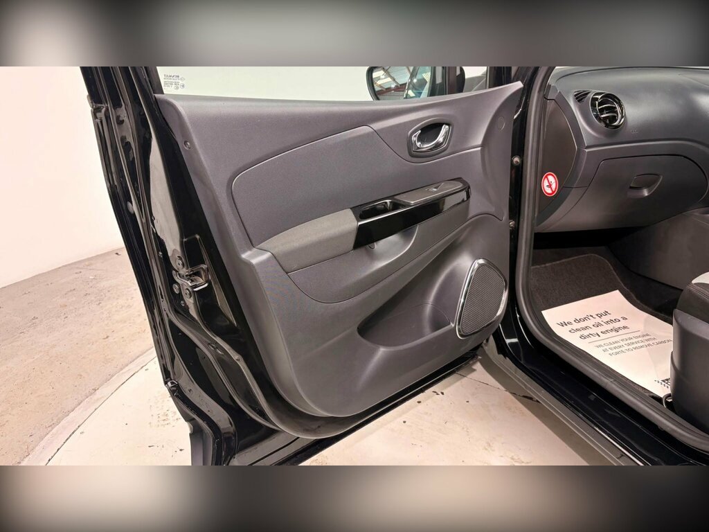 Renault Captur Dynamique S Medianav Energy Dci Ss Black #84