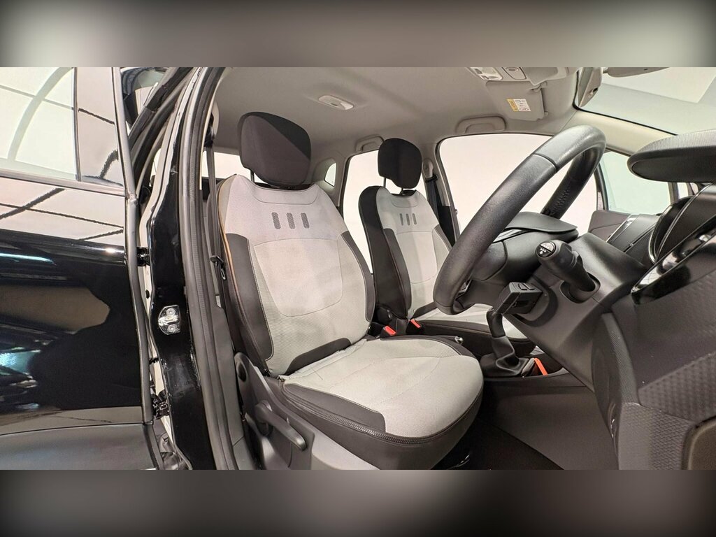 Renault Captur Dynamique S Medianav Energy Dci Ss Black #95