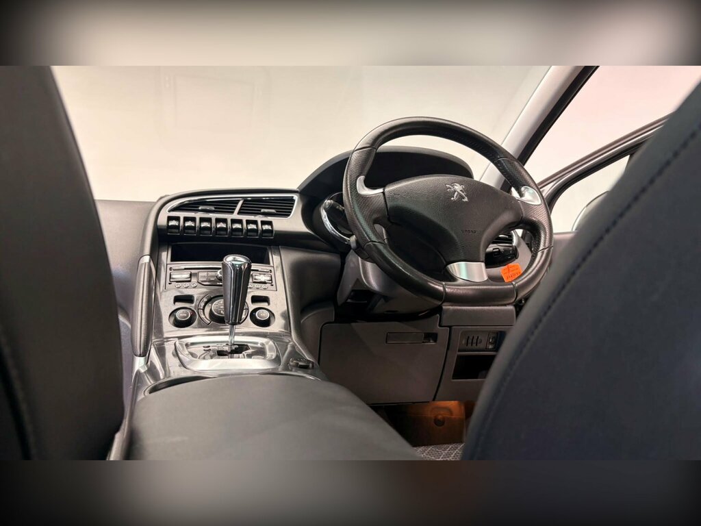 Peugeot 3008 Active Black #87