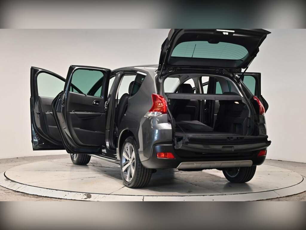 Peugeot 3008 Active Black #63
