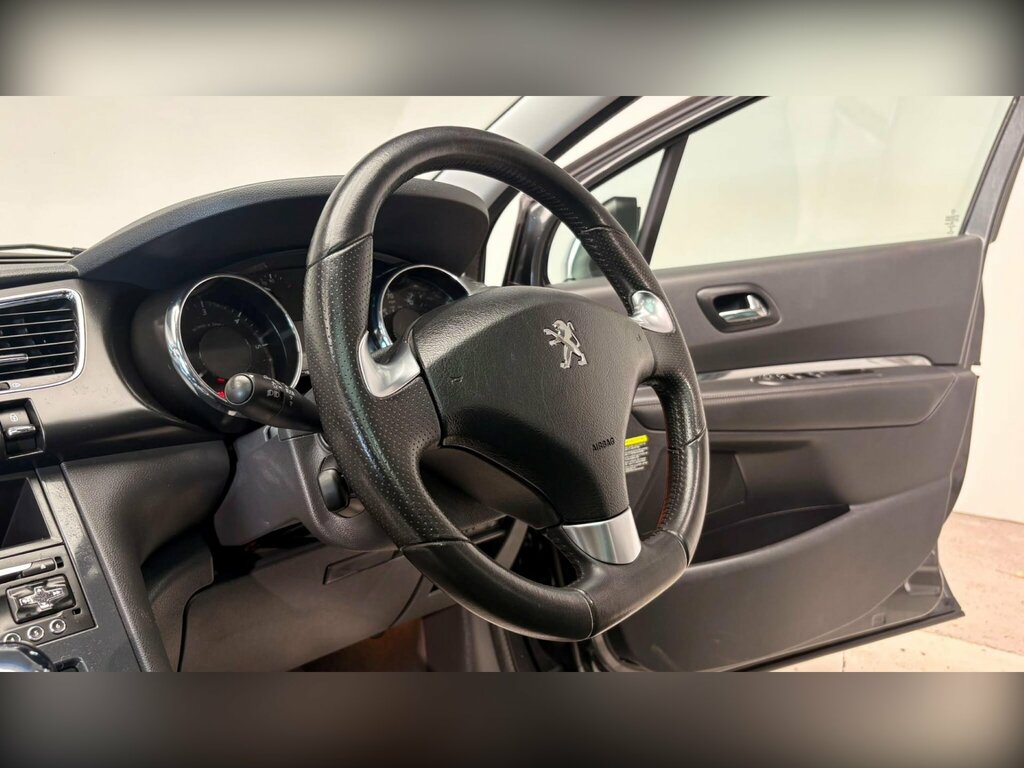 Peugeot 3008 Active Black #92
