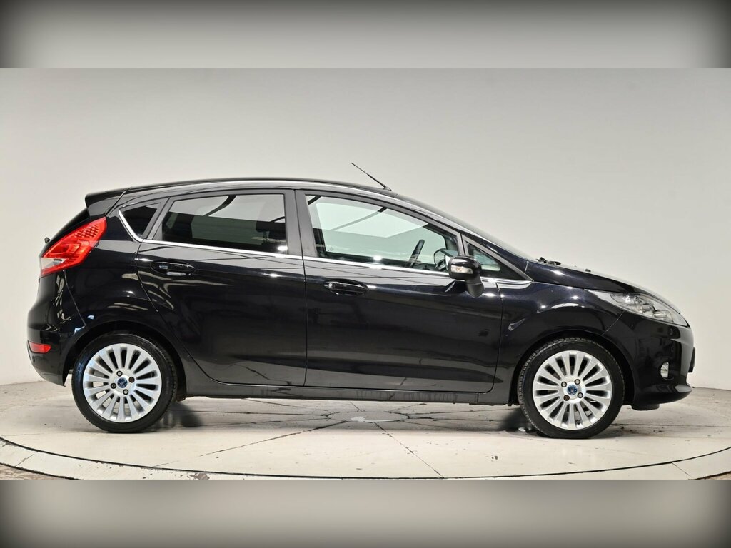 Ford Fiesta 1.6 Tdci Titanium Black #4