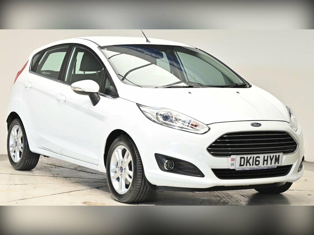 Ford Fiesta 1.5 Tdci Zetec Euro 6 White