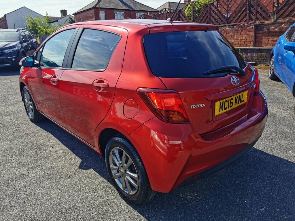 Toyota Yaris 1L Icon MC16KNL Red #4