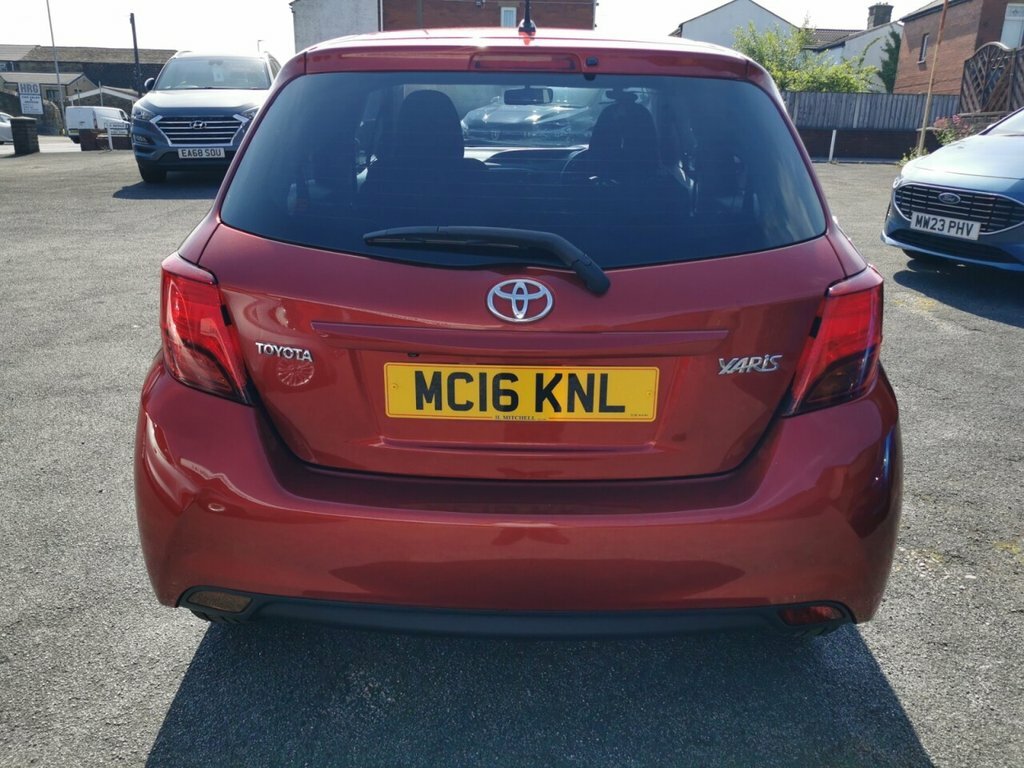 Toyota Yaris 1L Icon MC16KNL Red #5