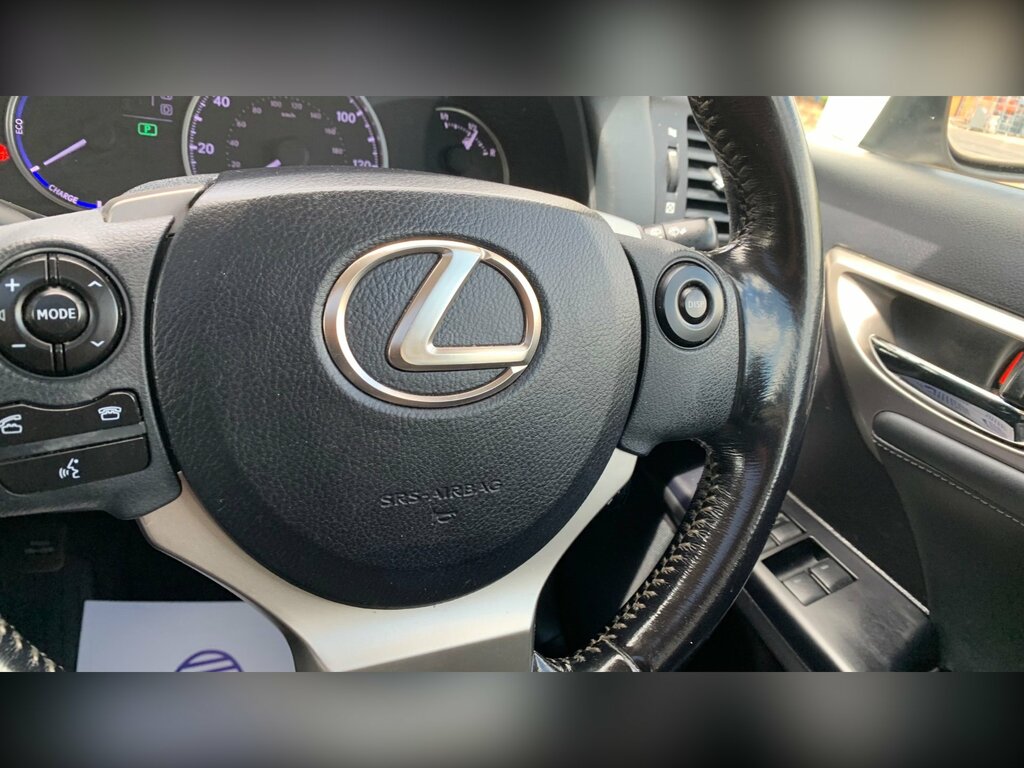 Lexus CT 1.8L Advance Silver #60