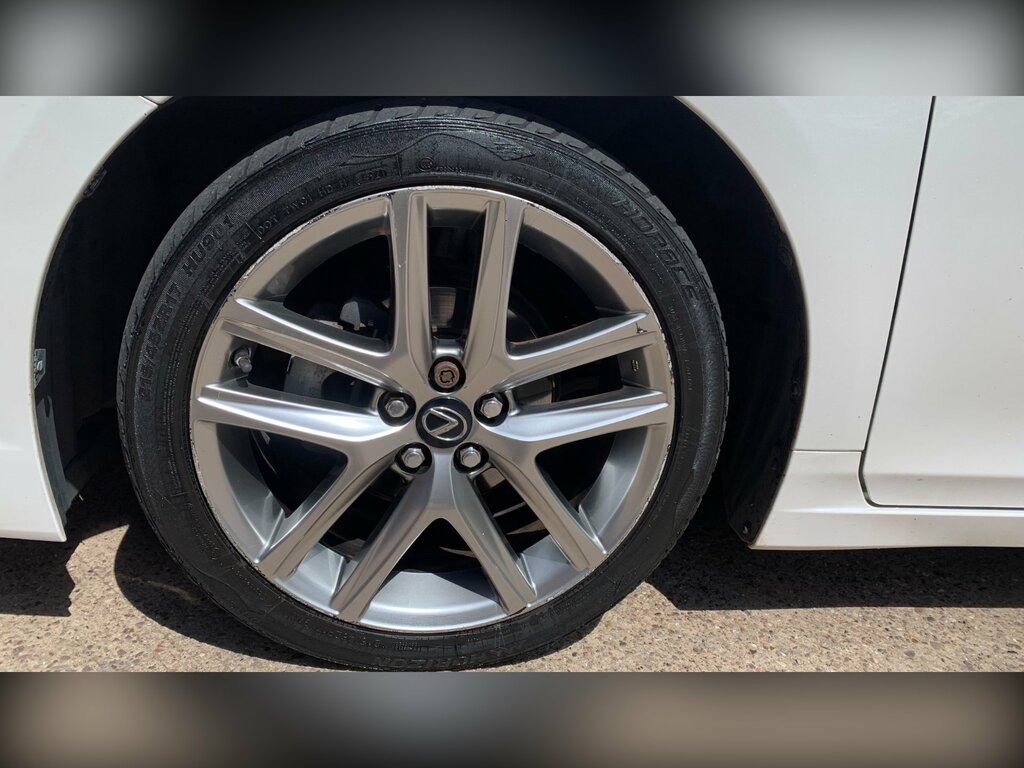 Lexus CT 1.8L Advance Silver #23
