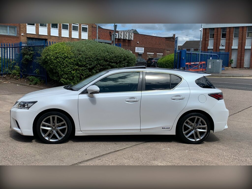 Lexus CT 1.8 200H Advance Plus Hatchback Hybrid White #5
