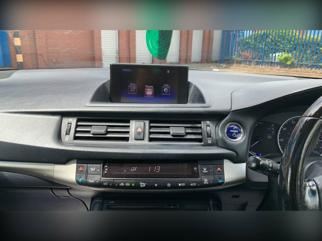 Lexus CT 1.8L Advance Silver #59