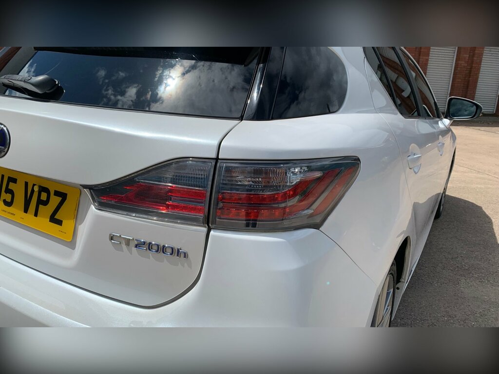 Lexus CT 1.8L Advance Silver #14