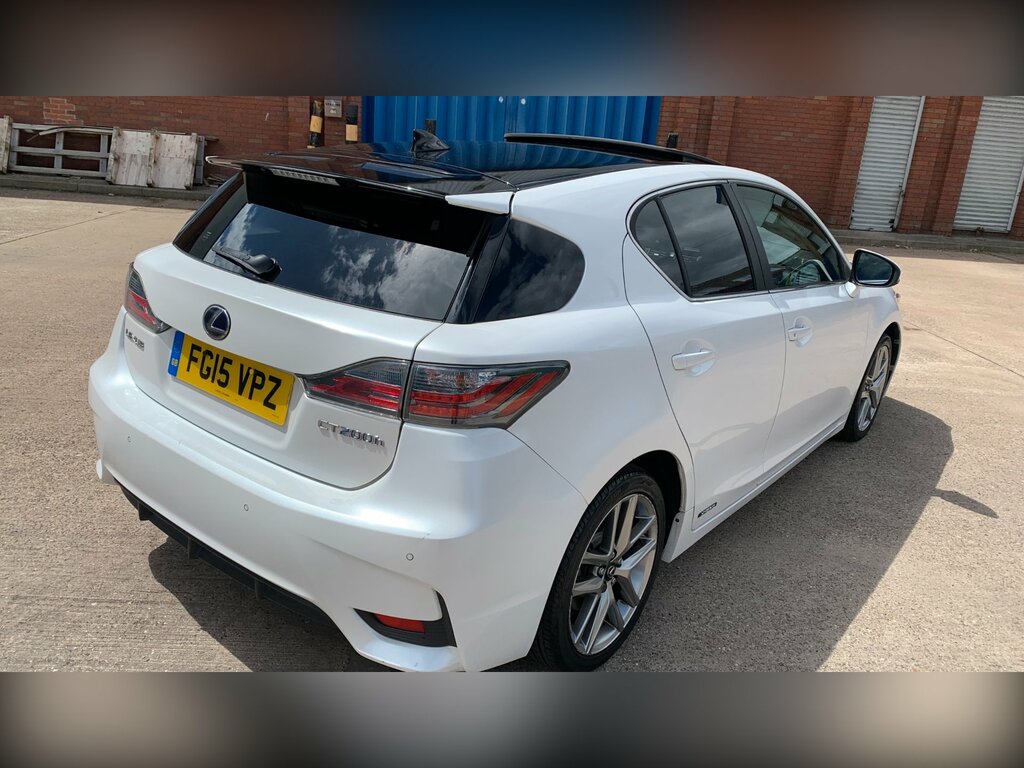 Lexus CT 1.8L Advance Silver #18