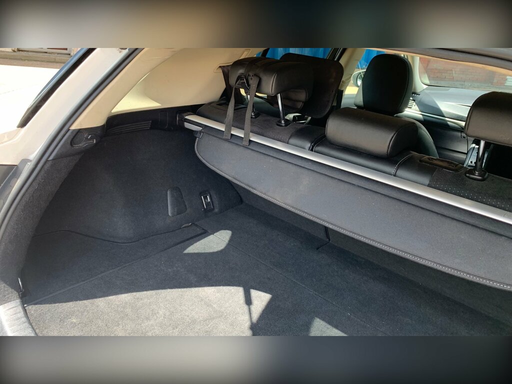 Lexus CT 1.8L Advance Silver #39