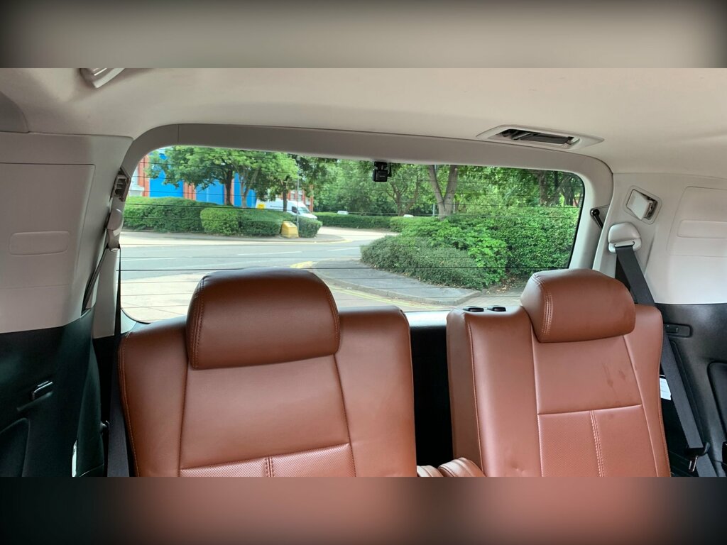 Toyota Vellfire 2.4 201414 7 Seats Mpv Ulez Black #48