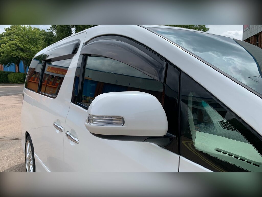 Toyota Vellfire 2.4 201414 7 Seats Mpv Ulez Black #18